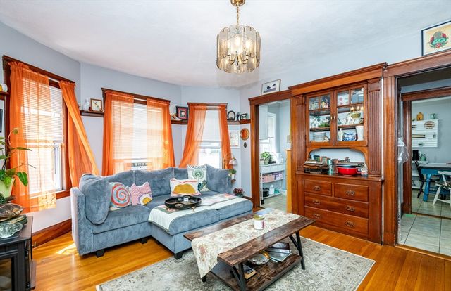 66 Almont St, Medford, MA 02155