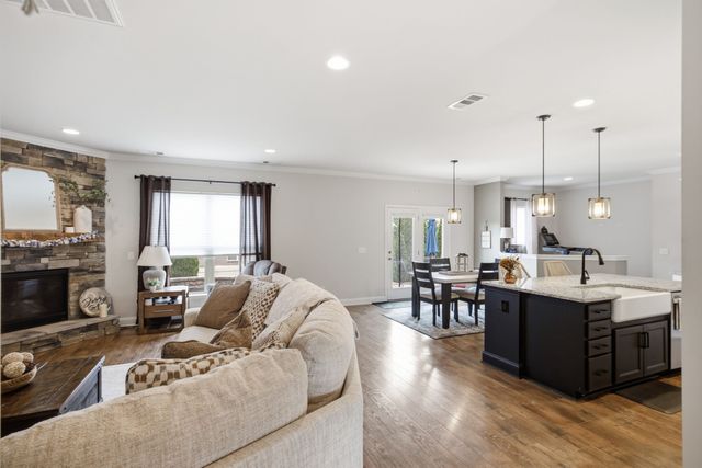 7008 San Gilberto Ct, Spring Hill, TN 37174
