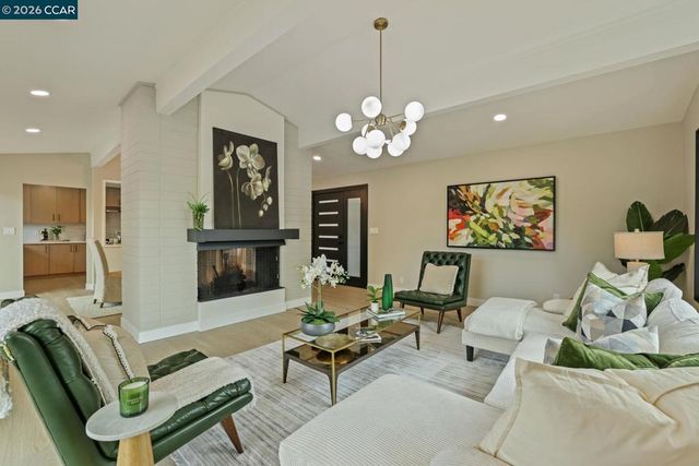 3233 Lucas Circle, Lafayette, CA 94549