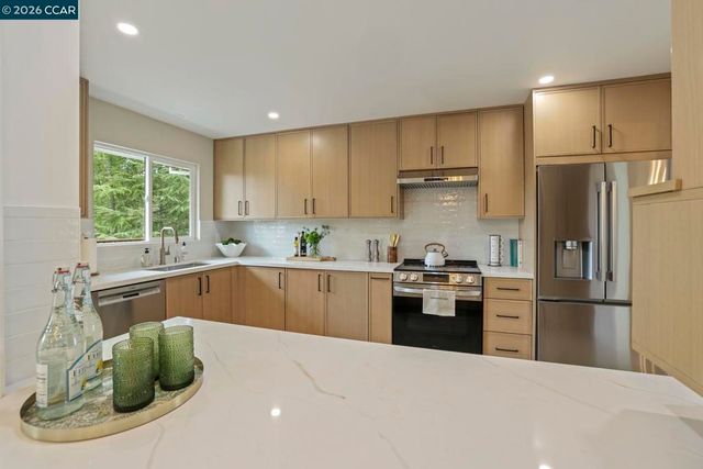 3233 Lucas Circle, Lafayette, CA 94549