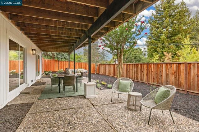 3233 Lucas Circle, Lafayette, CA 94549