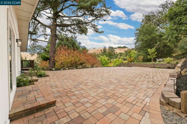 3233 Lucas Circle, Lafayette, CA 94549