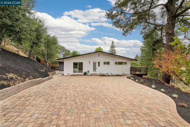 3233 Lucas Circle, Lafayette, CA 94549