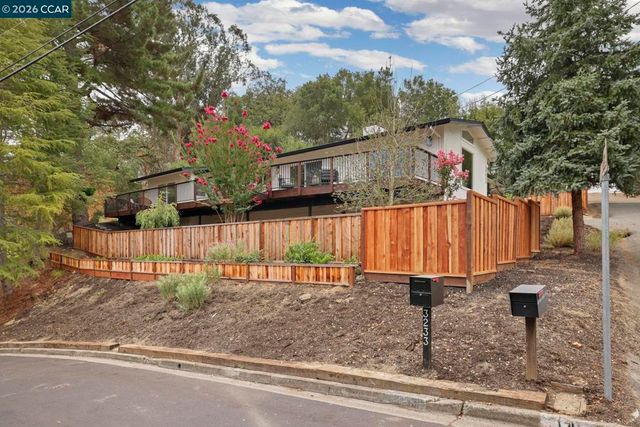 3233 Lucas Circle, Lafayette, CA 94549