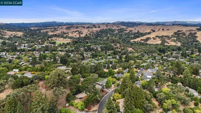 3233 Lucas Circle, Lafayette, CA 94549