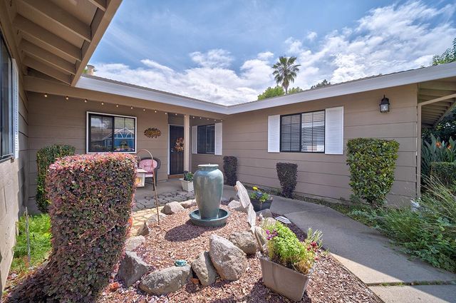 1695 Tamarack Dr, Yuba City, CA 95991