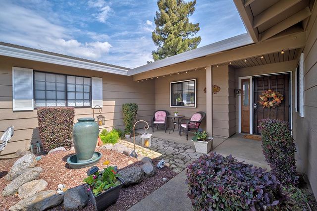 1695 Tamarack Dr, Yuba City, CA 95991