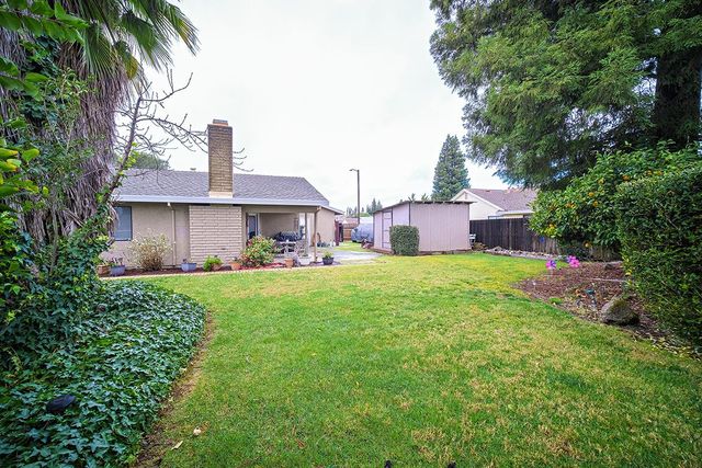 1695 Tamarack Dr, Yuba City, CA 95991