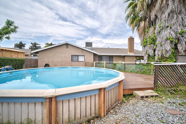 1695 Tamarack Dr, Yuba City, CA 95991