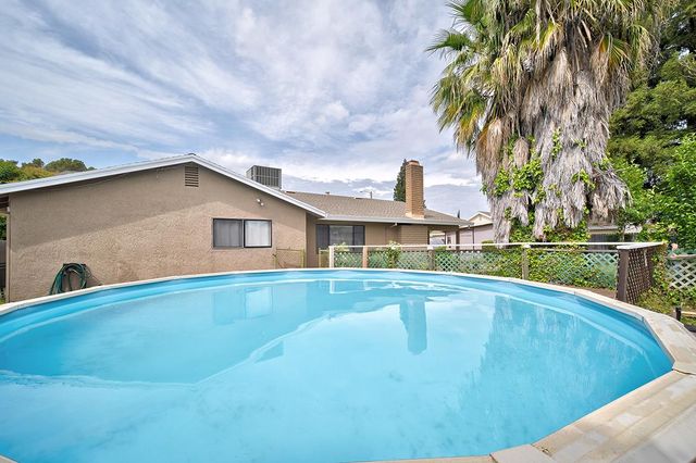 1695 Tamarack Dr, Yuba City, CA 95991