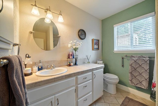 1695 Tamarack Dr, Yuba City, CA 95991