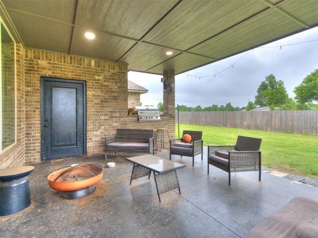 503 Cantebury Drive, Tuttle, OK 73089