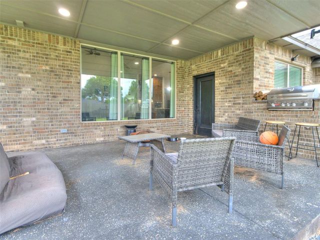 503 Cantebury Drive, Tuttle, OK 73089