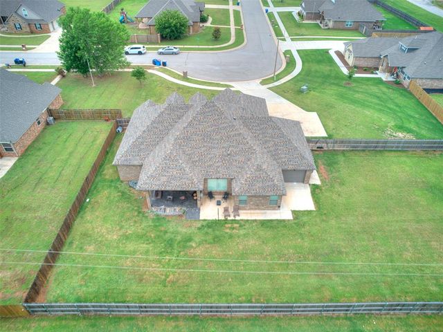 503 Cantebury Drive, Tuttle, OK 73089