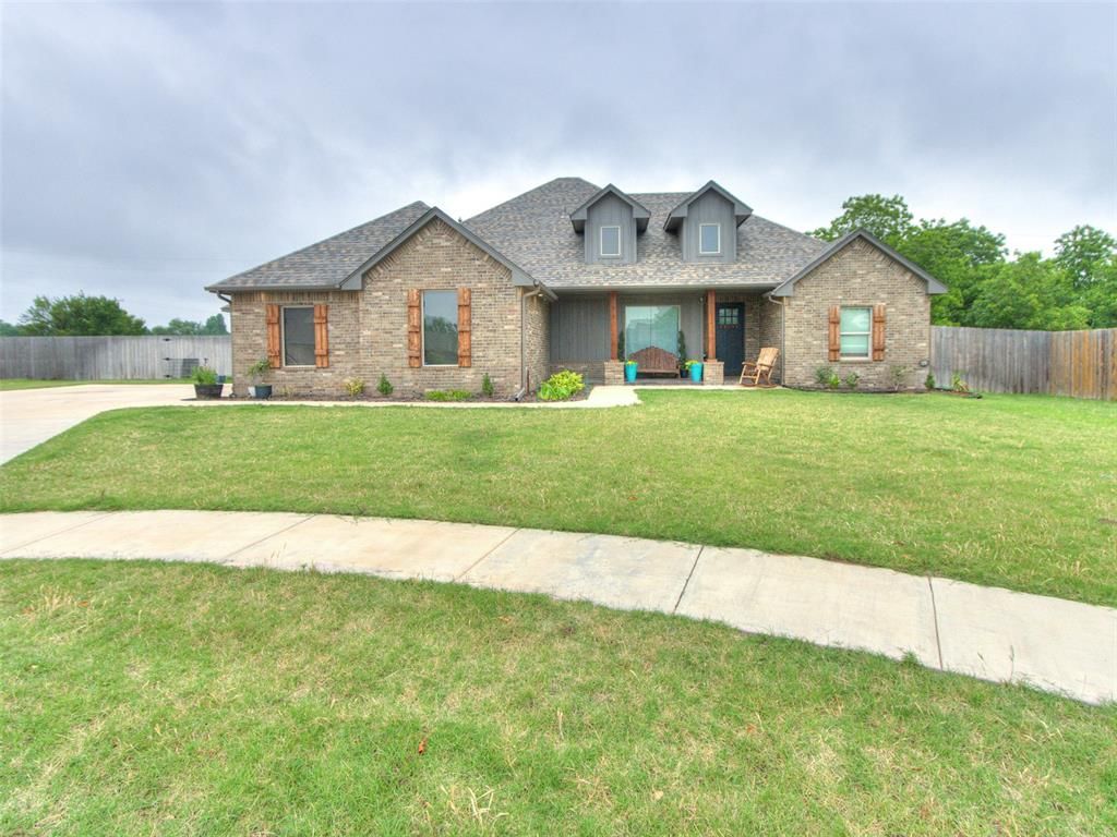 503 Cantebury Drive, Tuttle, OK 73089