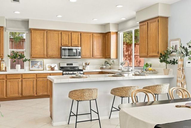 437 Corte Calypso, Chula Vista, CA 91914