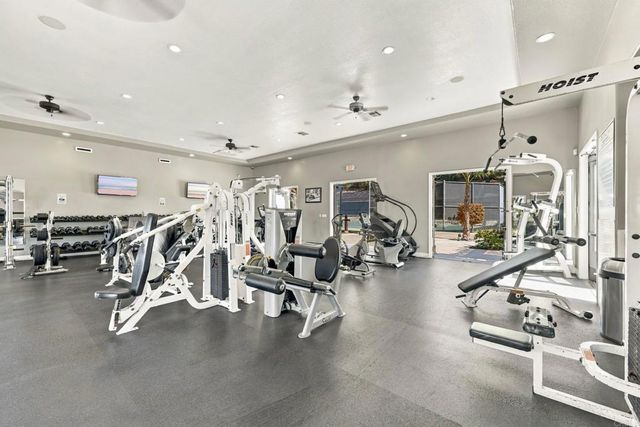 437 Corte Calypso, Chula Vista, CA 91914