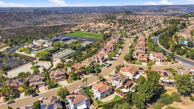 437 Corte Calypso, Chula Vista, CA 91914