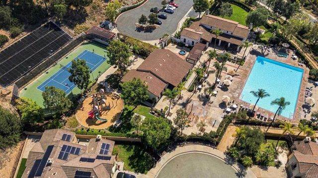 437 Corte Calypso, Chula Vista, CA 91914
