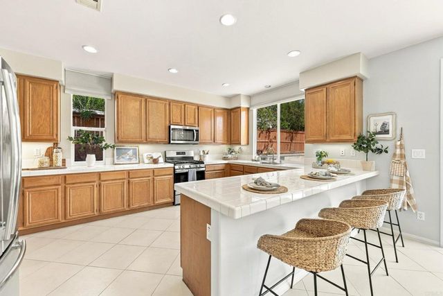 437 Corte Calypso, Chula Vista, CA 91914