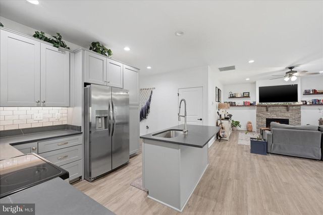 114 MASTERS DRIVE, Cross Junction, VA 22625