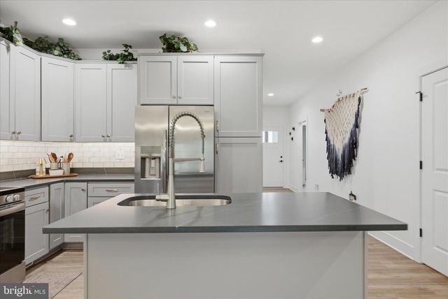 114 MASTERS DRIVE, Cross Junction, VA 22625