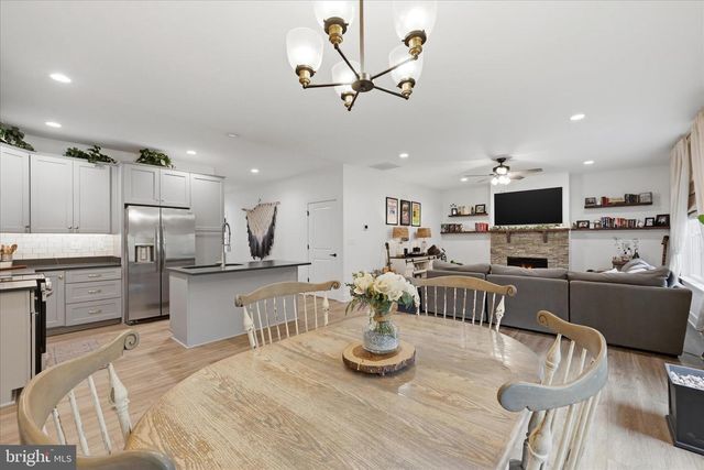 114 MASTERS DRIVE, Cross Junction, VA 22625