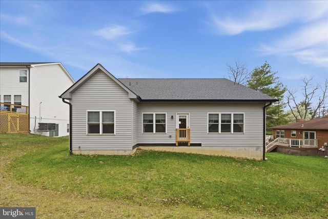 114 MASTERS DRIVE, Cross Junction, VA 22625