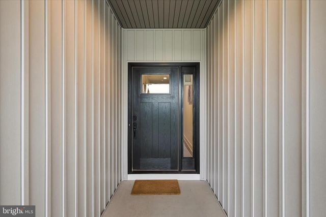 114 MASTERS DRIVE, Cross Junction, VA 22625