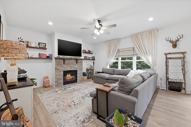 114 MASTERS DRIVE, Cross Junction, VA 22625