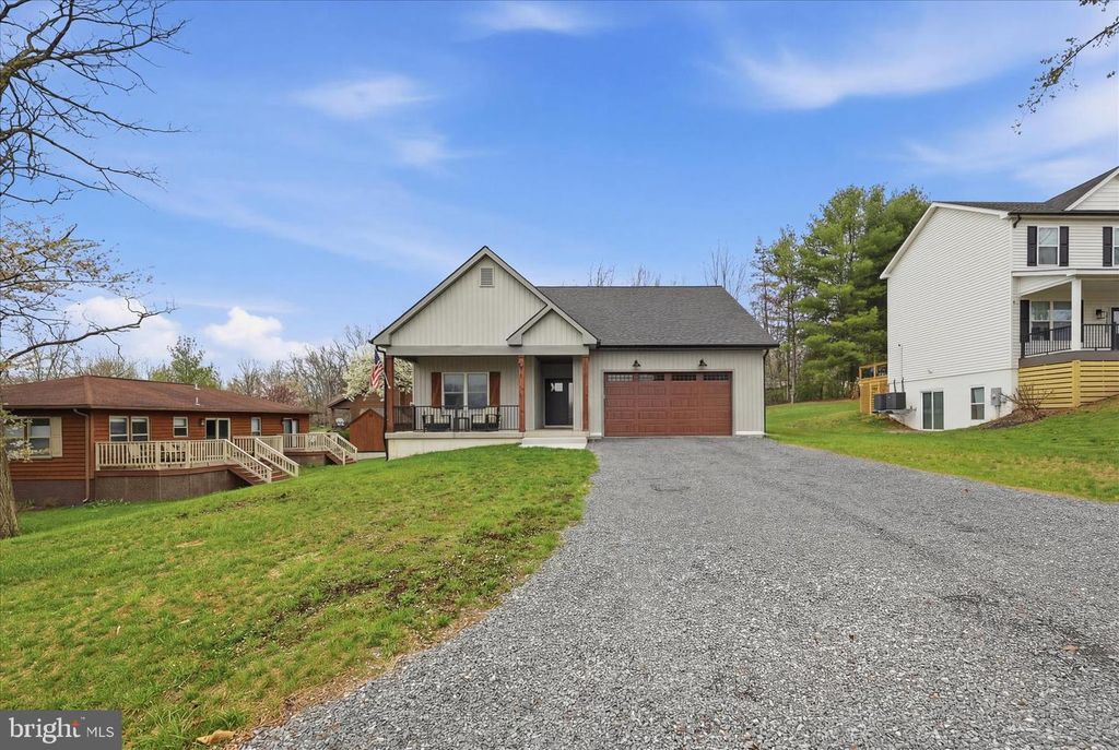 114 MASTERS DRIVE, Cross Junction, VA 22625