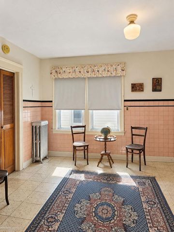 9421 Brombach Street, Hamtramck, MI 48212