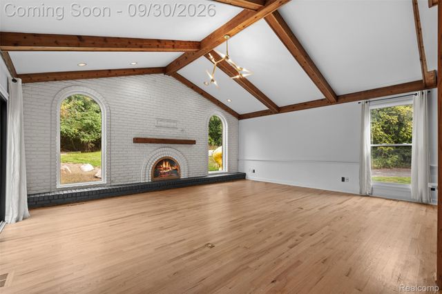 3250 Chestnut Run Drive, Bloomfield Charter Township, MI 48302