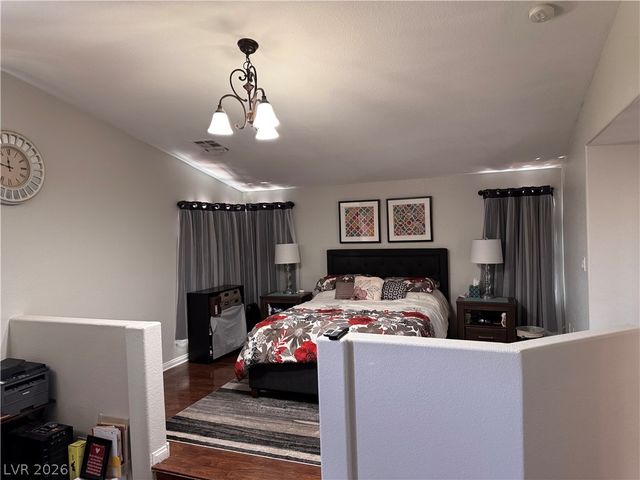 7582 Whiskey Moon, Las Vegas, NV 89139