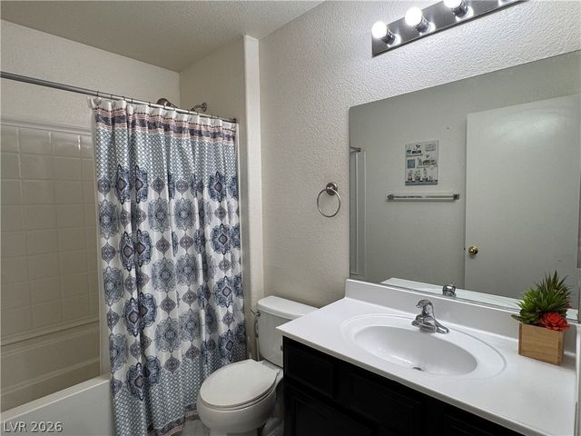 7582 Whiskey Moon, Las Vegas, NV 89139