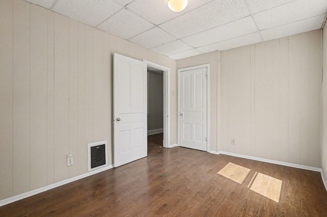 1114 Vine Street, Newport, KY 41071