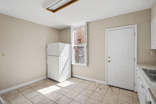 1114 Vine Street, Newport, KY 41071