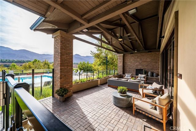 11298 Finders Court, Corona, CA 92883