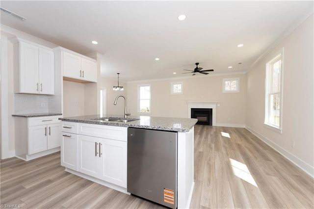 6124 Stadium Drive, Clemmons, NC 27012