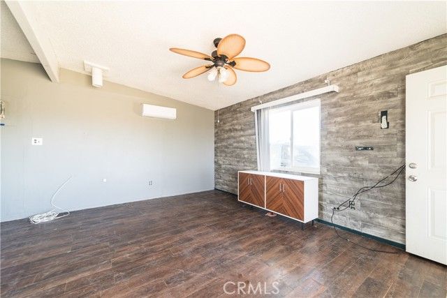 56617 Massachusets, Landers, CA 92285