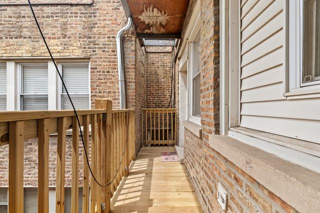6457 N California Avenue 3, Chicago, IL 60645
