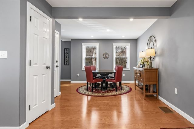 15 Beechwood Dr, Haverhill, MA 01832