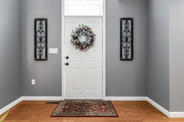 15 Beechwood Dr, Haverhill, MA 01832