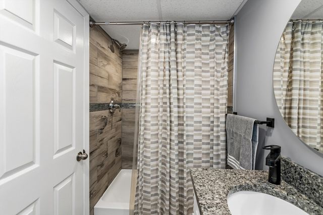 15 Beechwood Dr, Haverhill, MA 01832