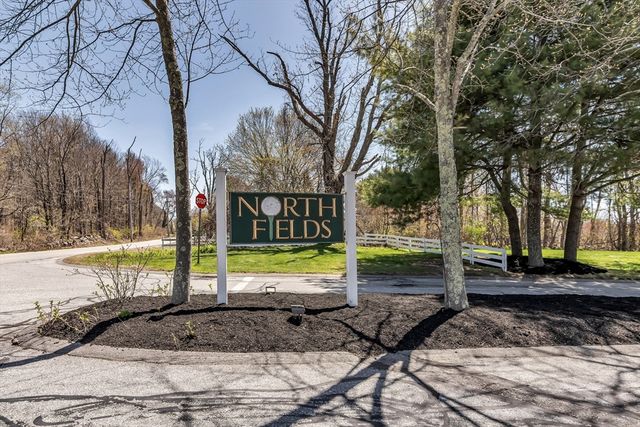 15 Beechwood Dr, Haverhill, MA 01832