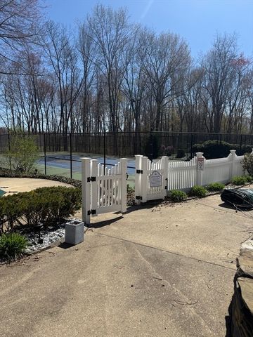 15 Beechwood Dr, Haverhill, MA 01832