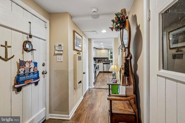 3 S BRIDGEPORT RD, Bridgeport, NJ 08014