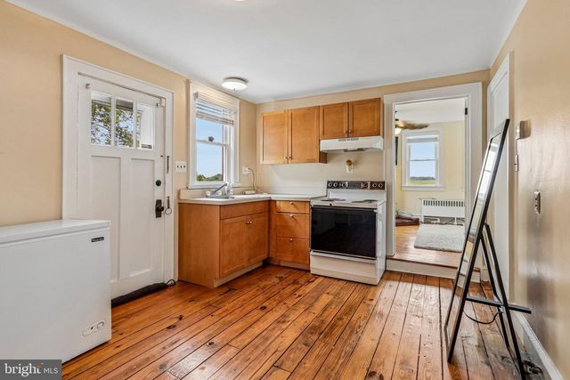 3 S BRIDGEPORT RD, Bridgeport, NJ 08014