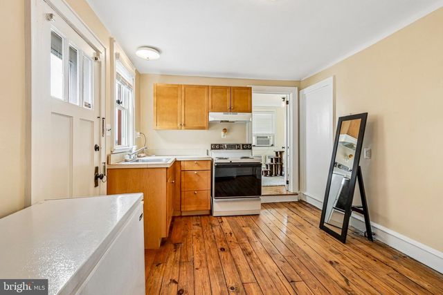 3 S BRIDGEPORT RD, Bridgeport, NJ 08014