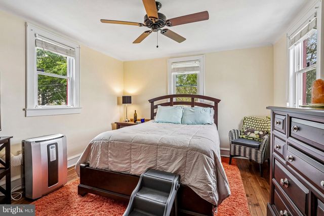 3 S BRIDGEPORT RD, Bridgeport, NJ 08014